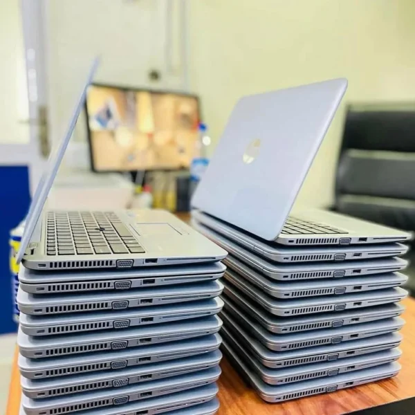 LAPTOPS ELECTRONICS PALLETS
